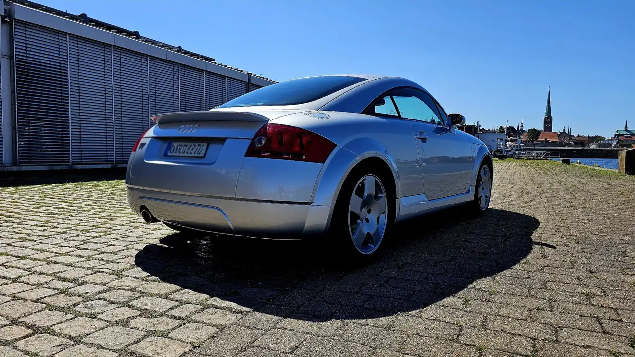 Audi TT Coupe 1.8 T 8N Service Neu 2. Hand 50tkm, foto 2