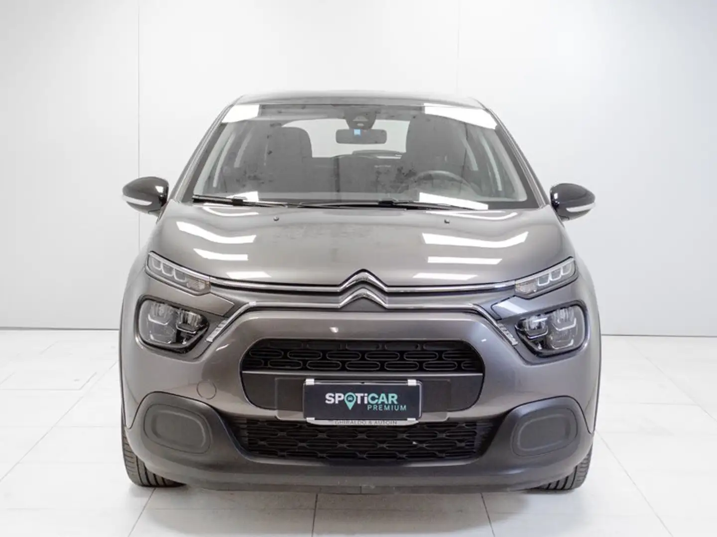Citroen C3 III 2017 1.2 puretech Feel Pack s&s 83cv neopaten Szürke - 2