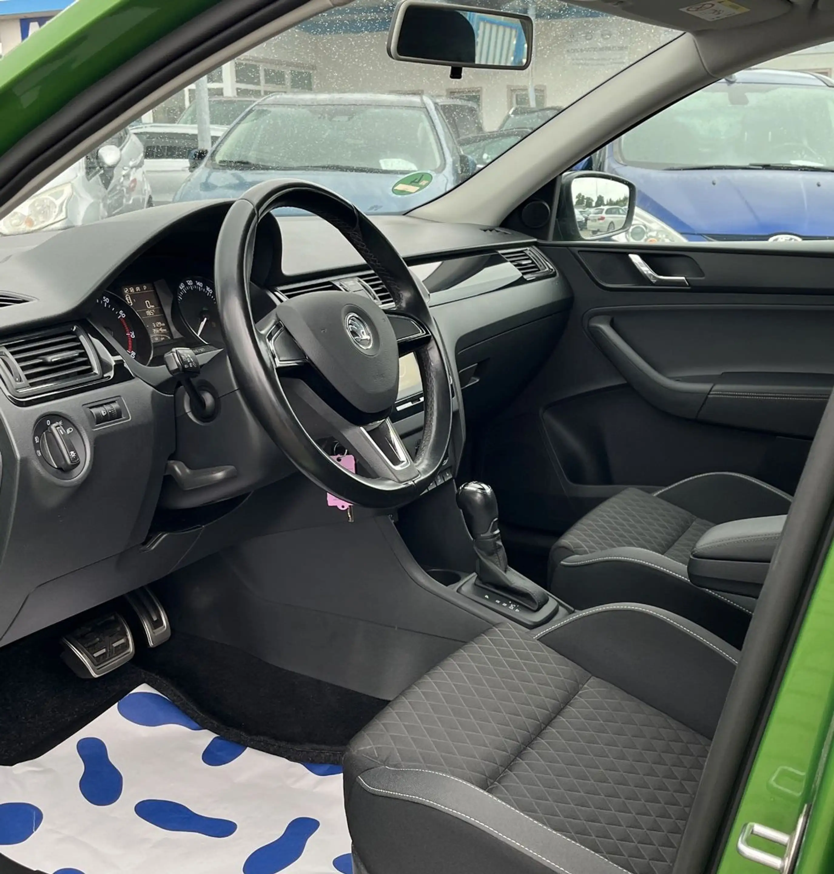 Skoda Rapid/Spaceback 1.4 Spaceback Ambition — photo 8