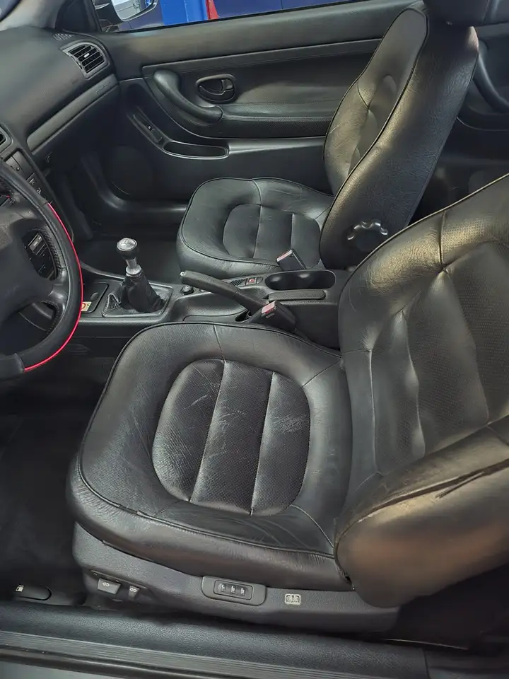 Peugeot 406 Coupe 2.0 16V, foto 10
