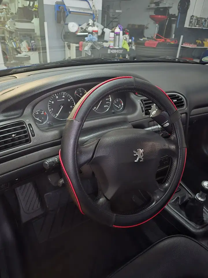 Peugeot 406 Coupe 2.0 16V, foto 8