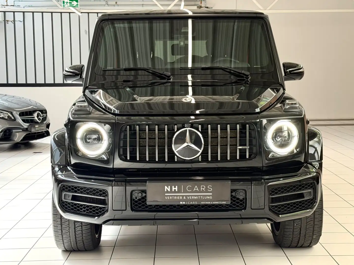 Mercedes-Benz G 63 AMG Schwarz - 2