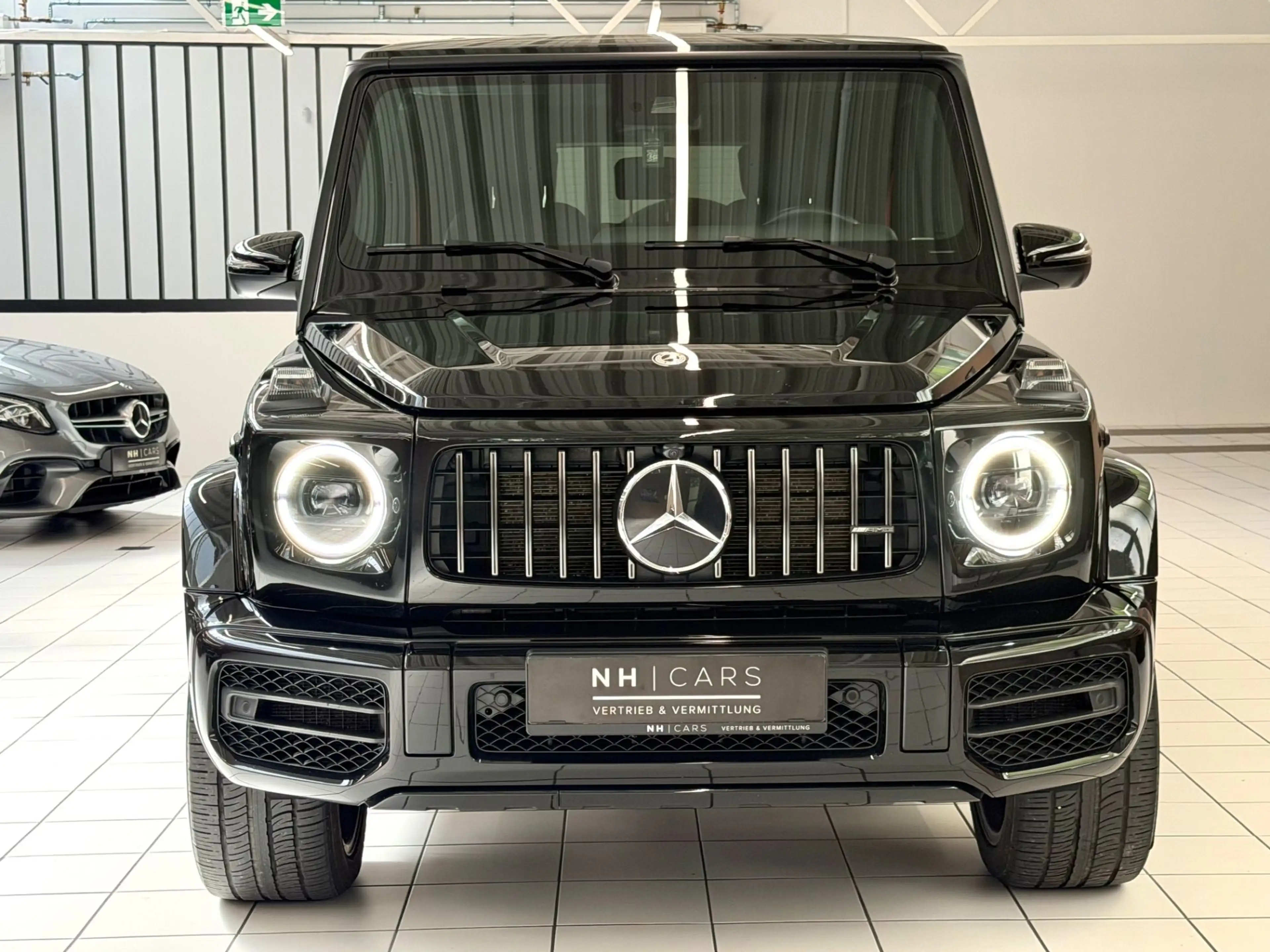 Mercedes-Benz G 63 AMG — photo 2