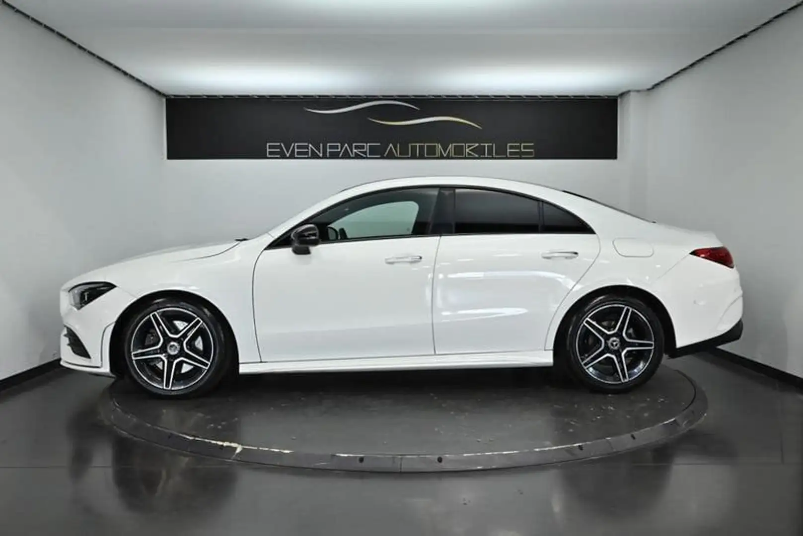 Mercedes-Benz CLA 200 Coupe 200 7G-DCT AMG Line - 2
