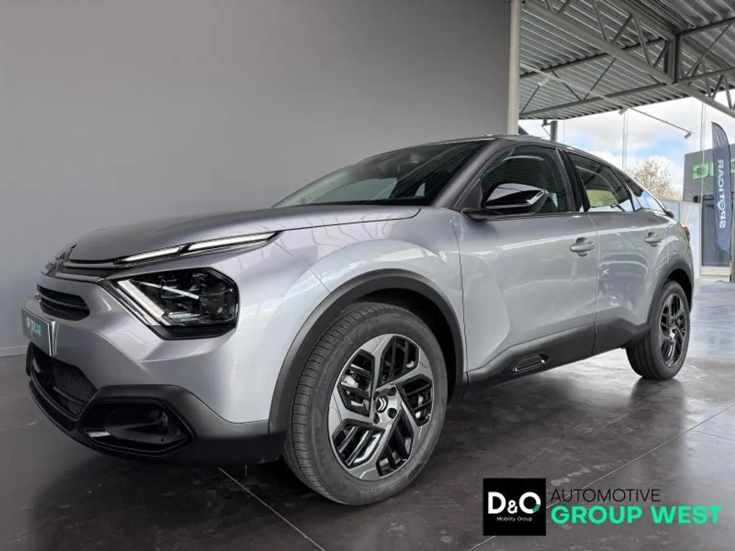 Citroen C4 Shine 1.2 PureTech EAT8 Gris - 1