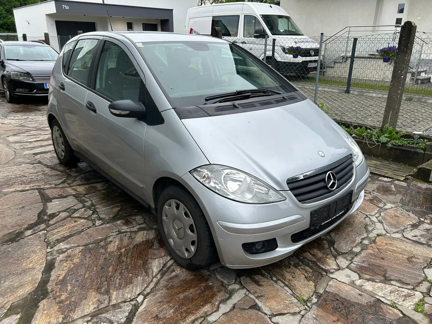 Mercedes-Benz A 150 BlueEFFICIENCY Elegance Flotte Grijs - 2