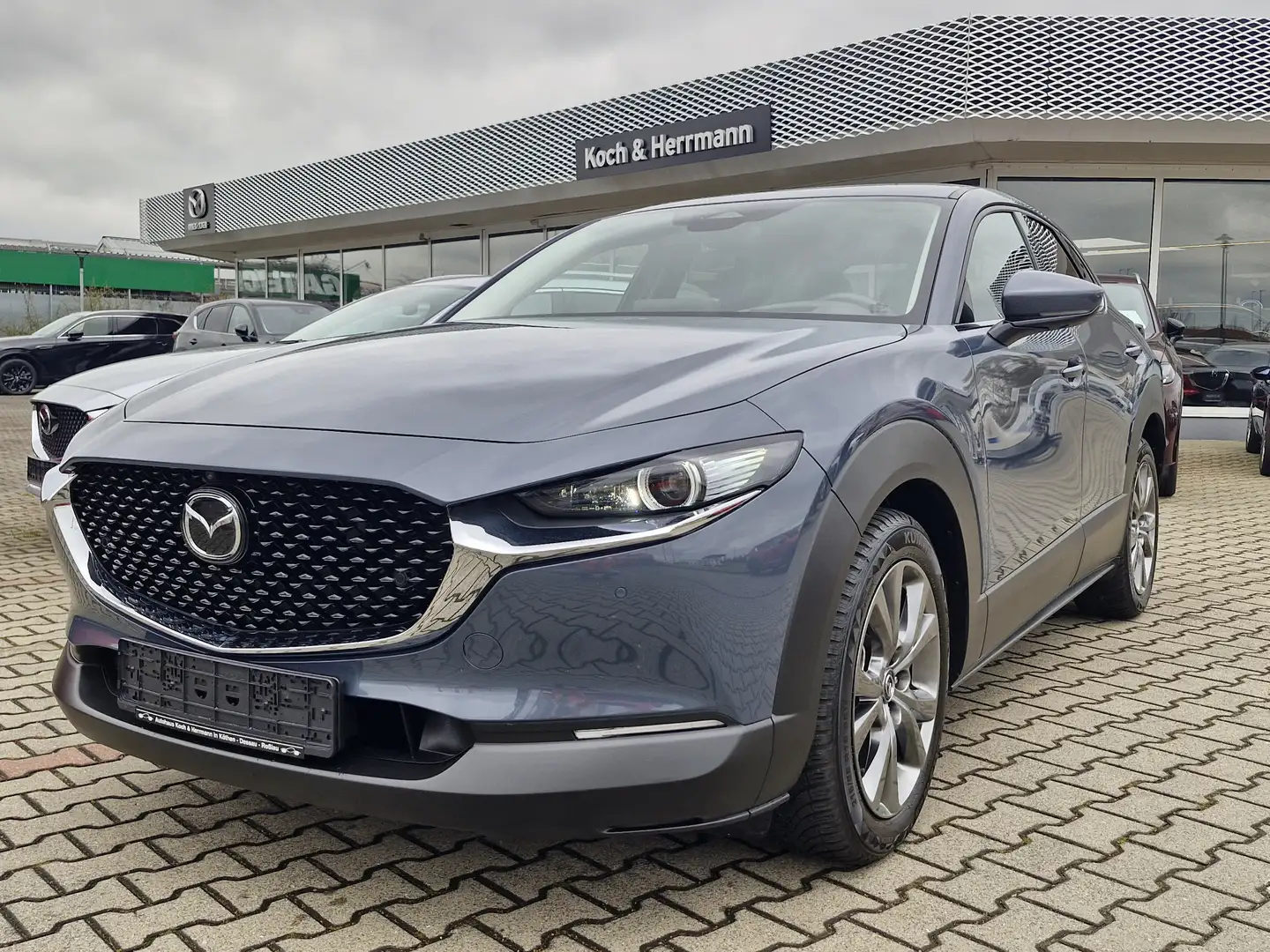 Mazda CX-30 2.0L e-SKYACTIV X 186ps Automatik Leder Bose 360 G Grau - 1