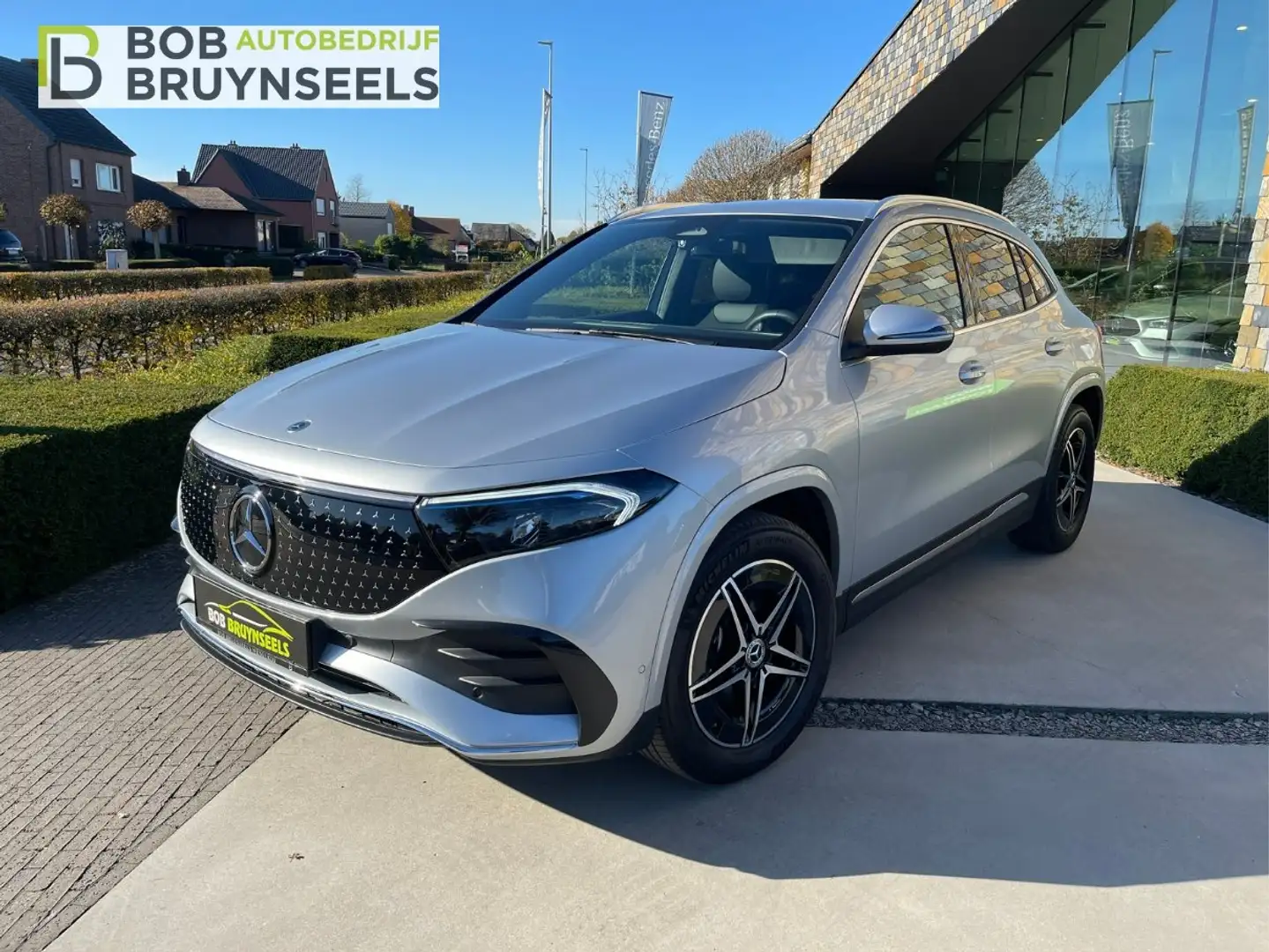 Mercedes-Benz EQA 300 EQA 300 4Matic Zilver - 1