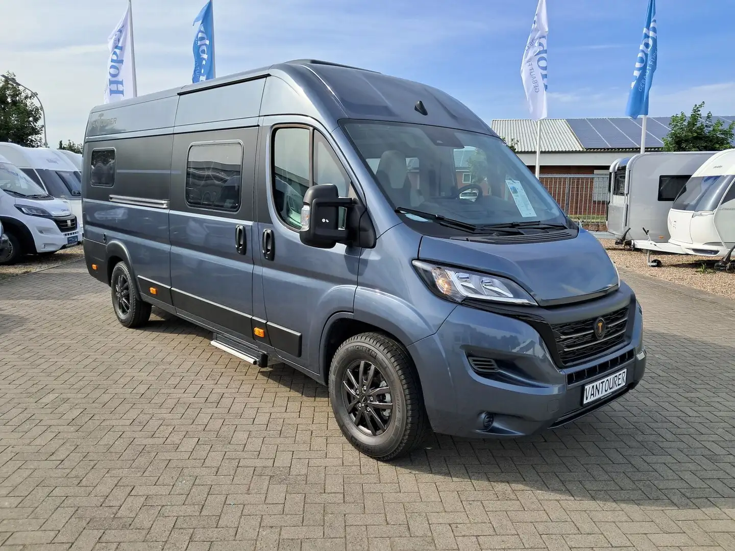 VanTourer 630 L Fiat 180 PS SIE SPAREN 12.345 EUR Grau - 1