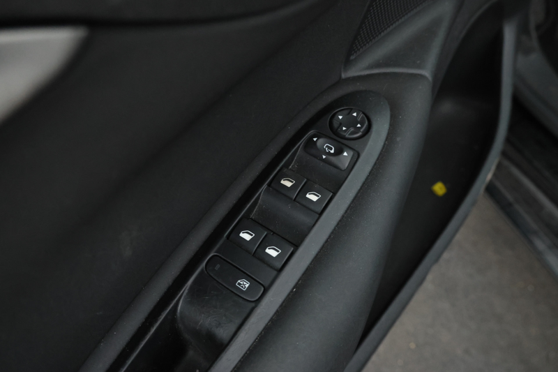 Citroen C4 1.2 PureTech Exclusive Nieuwe db-set, Navigatie, T — photo 12