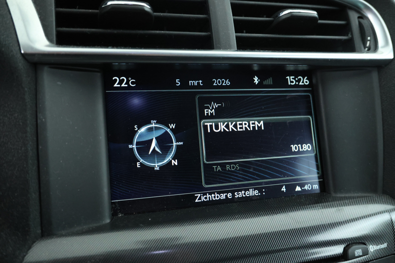 Citroen C4 1.2 PureTech Exclusive Nieuwe db-set, Navigatie, T — photo 21