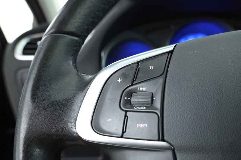 Citroen C4 1.2 PureTech Exclusive Nieuwe db-set, Navigatie, T — photo 16