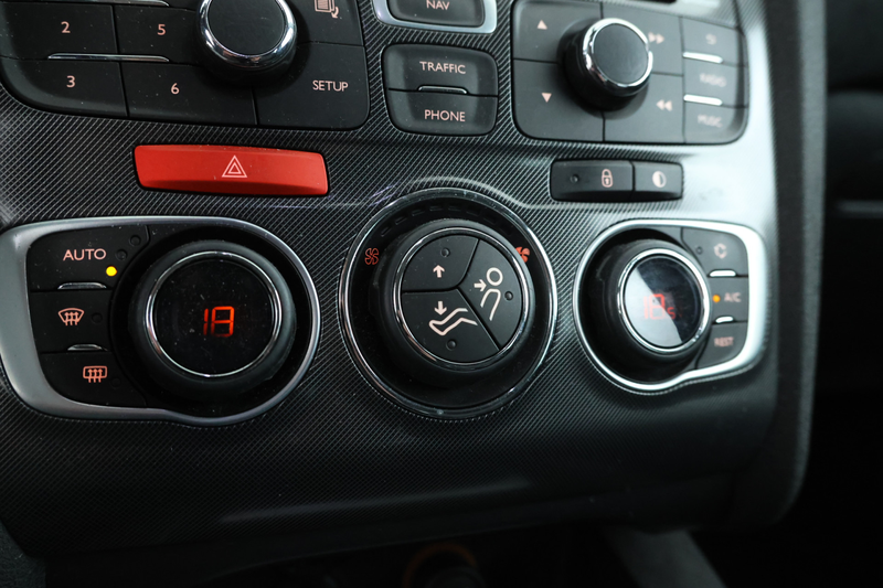 Citroen C4 1.2 PureTech Exclusive Nieuwe db-set, Navigatie, T — photo 24