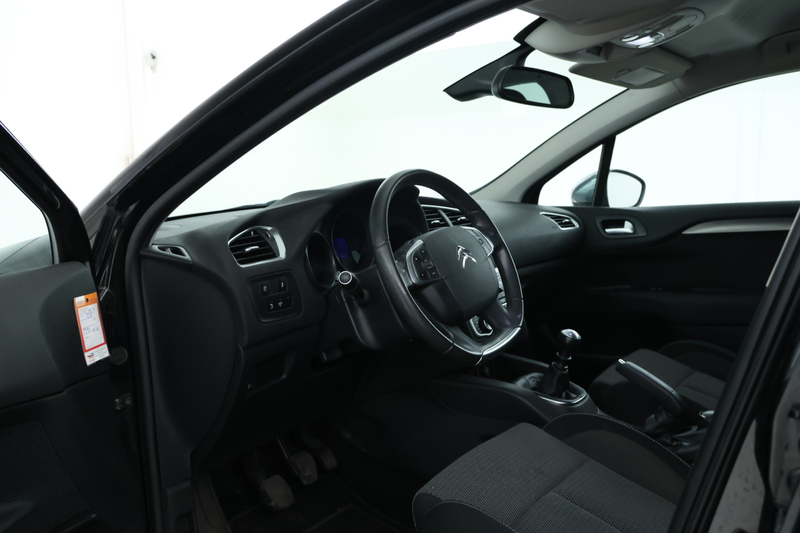 Citroen C4 1.2 PureTech Exclusive Nieuwe db-set, Navigatie, T — photo 11