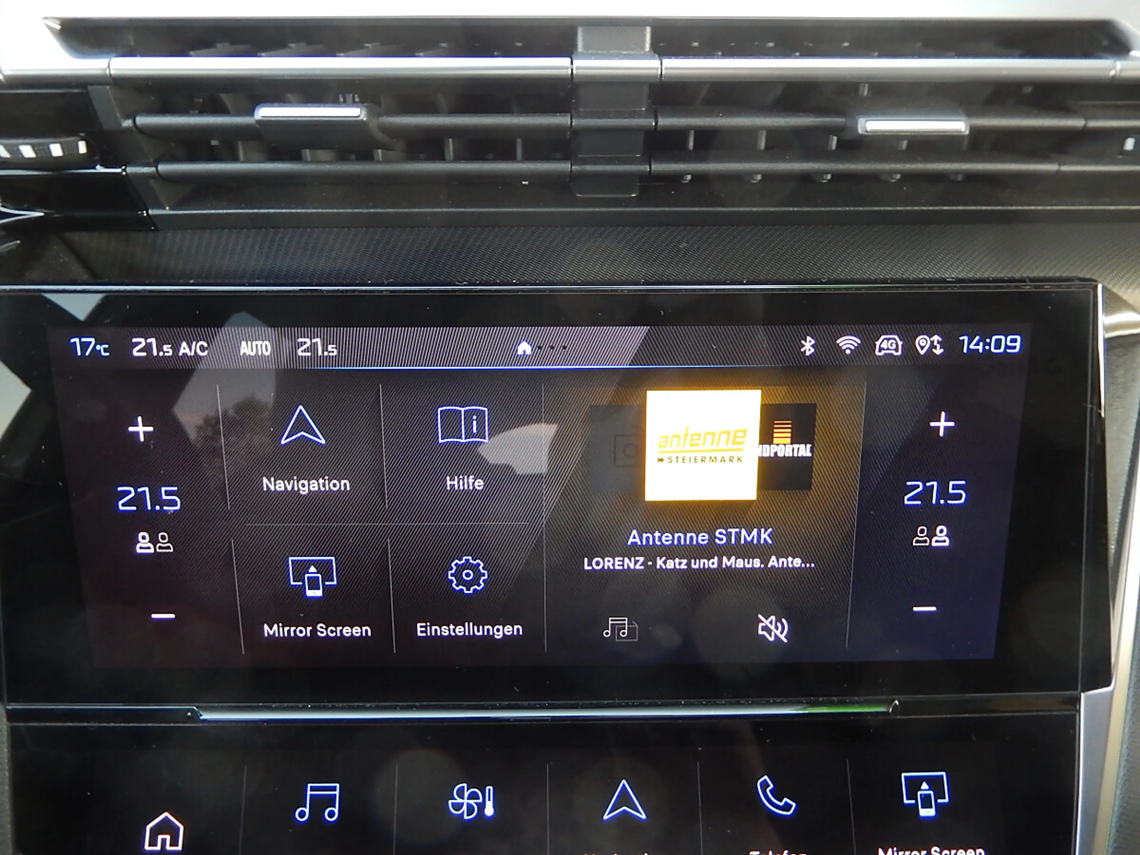 Peugeot 408 PureTech 130 S&S EAT8 GT — photo 15