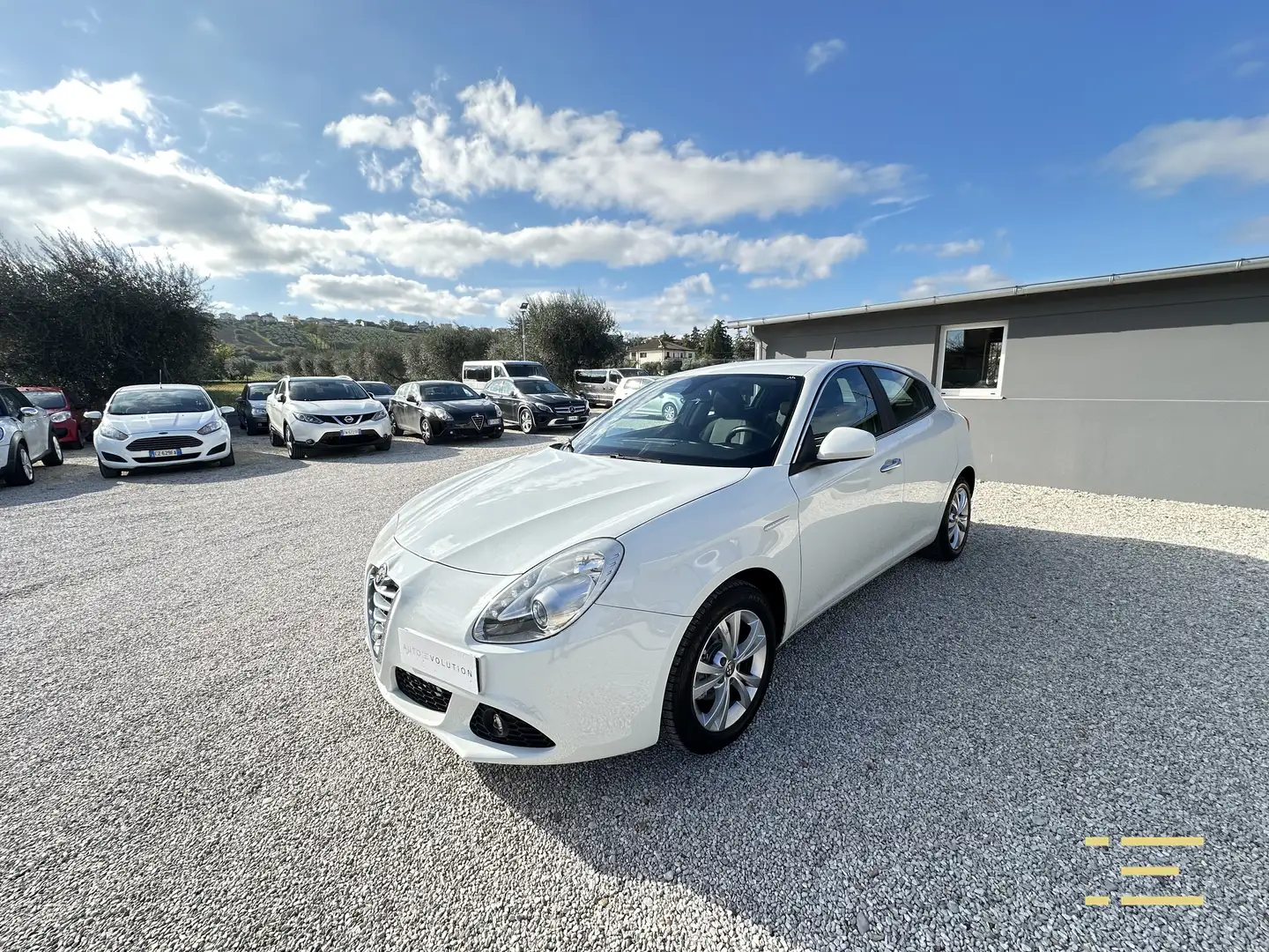 Alfa Romeo Giulietta 1.6 JTDm-2 105 CV Distinctive 111.471 km Bianco - 1
