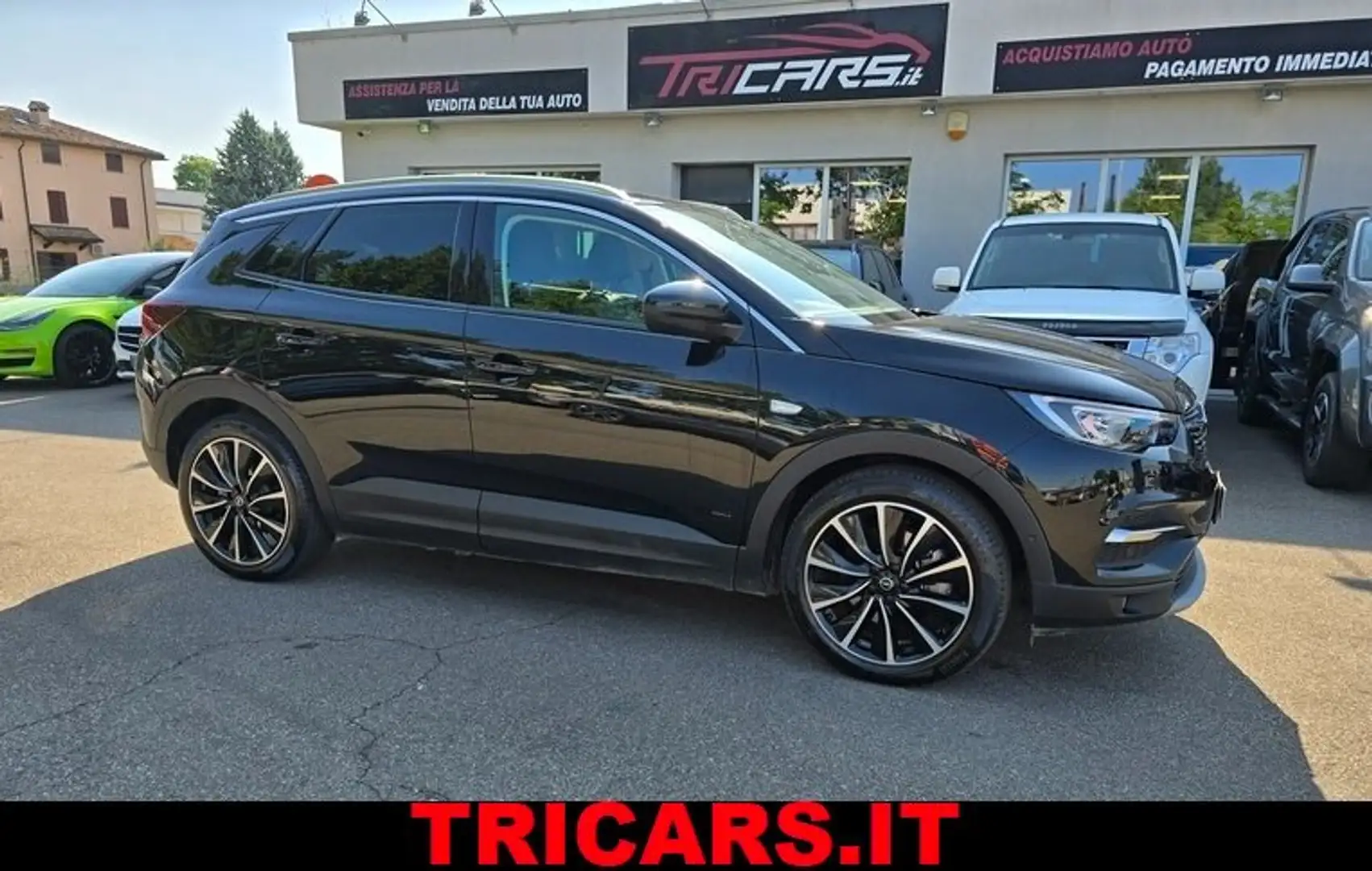 Opel Grandland X 1.6 Hybrid4 Plug-in aut. AWD PERMUTE Nero - 1