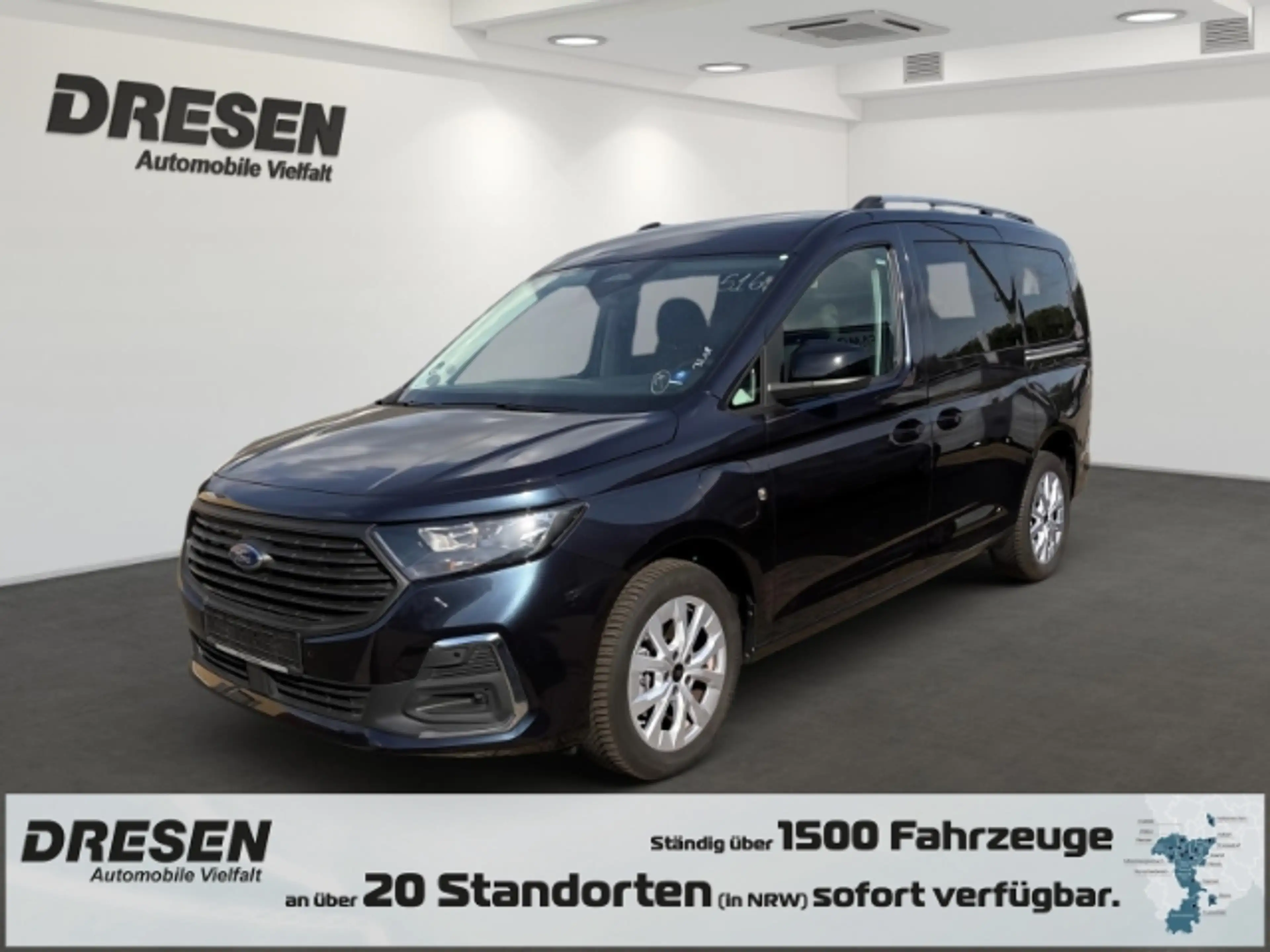 Ford Grand Tourneo PHEV Titanium 7-Sitzer + Allwetterreifen + Komfort