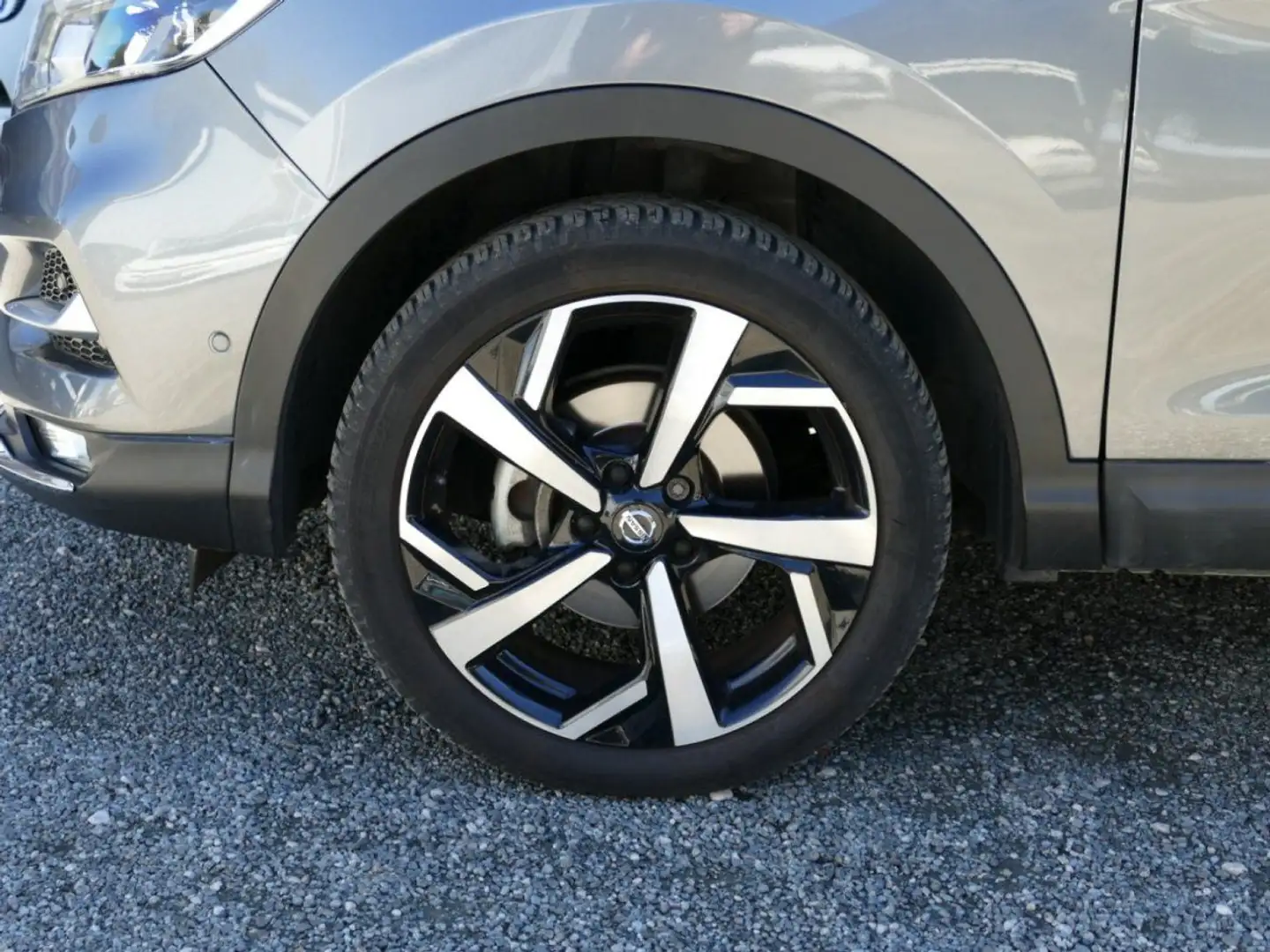 Nissan Qashqai 1.6 DIG-T 163 Ch TEKNA %2B BVM6 Gris - 2