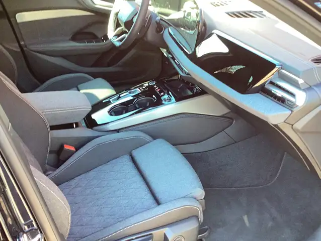 Audi A5 view 11