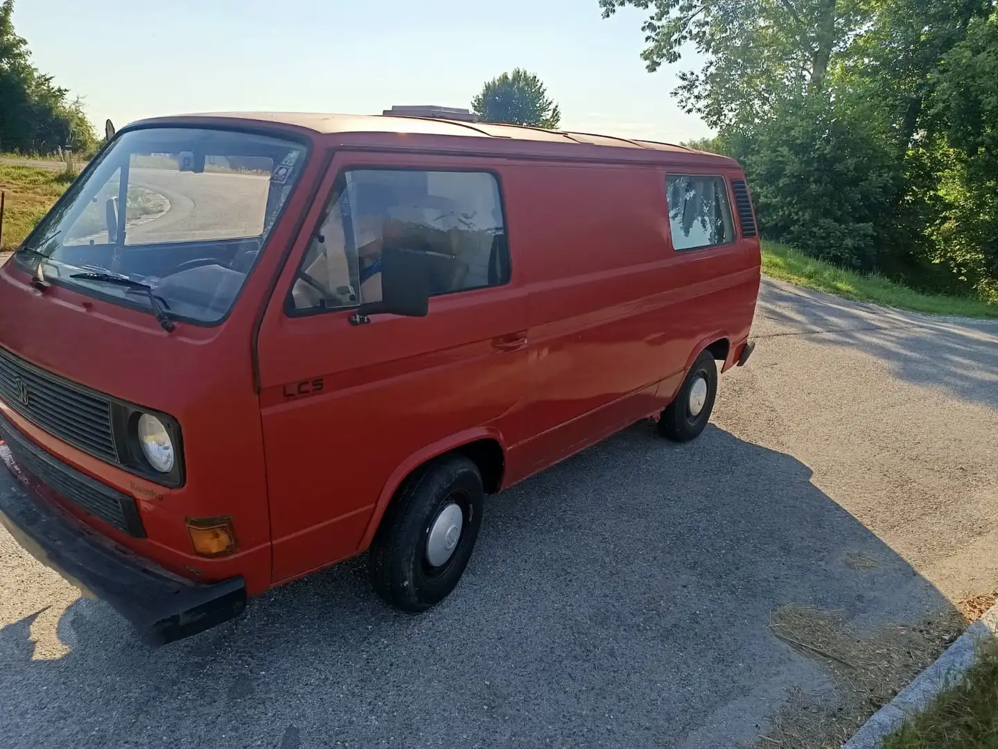 Volkswagen T3 Rot - 2