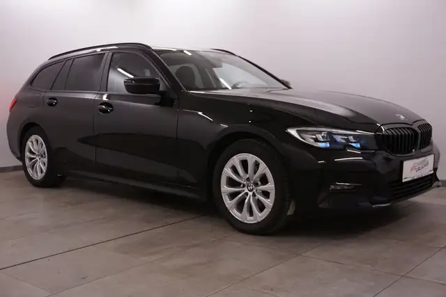 BMW 318 d Sport // Fernlichtassistent // Teilleder //