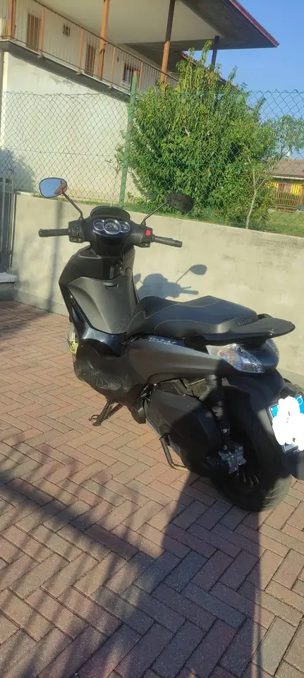 Piaggio Beverly 300