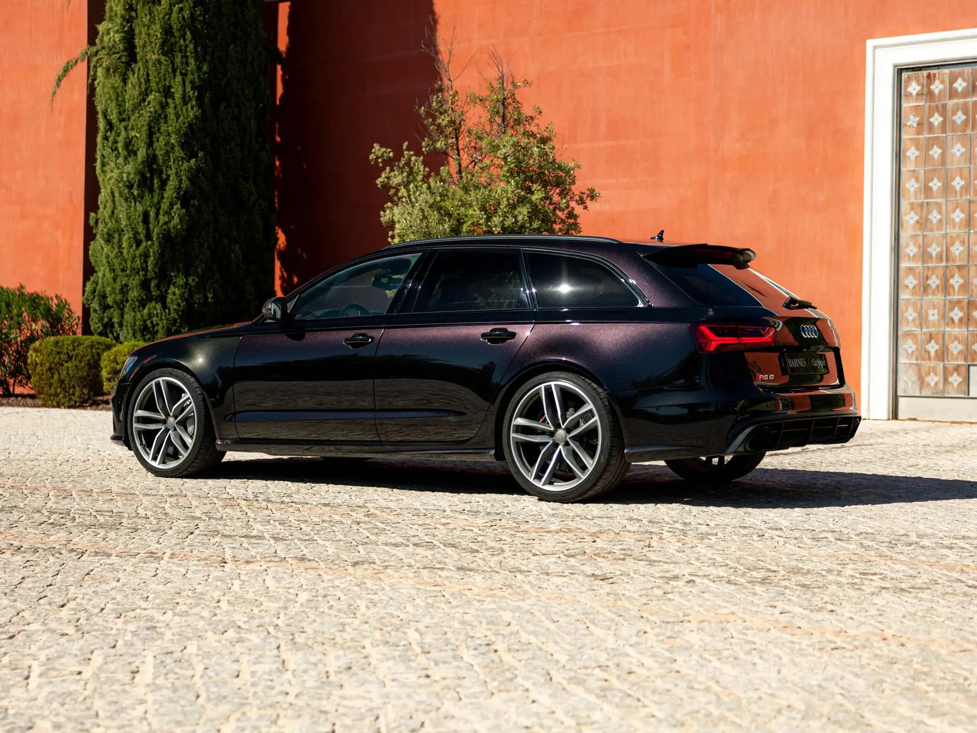 아우디 Audi RS6 Avant 2018 검정 사진 4