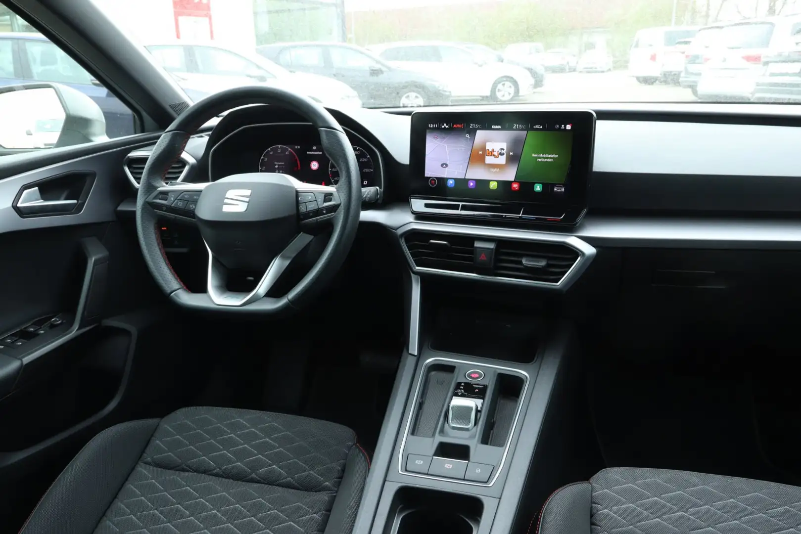 SEAT Leon 1.5 eTSI FR-Line DSG*NAVI*SHZ*ALU*GRA*NSW Weiß - 2