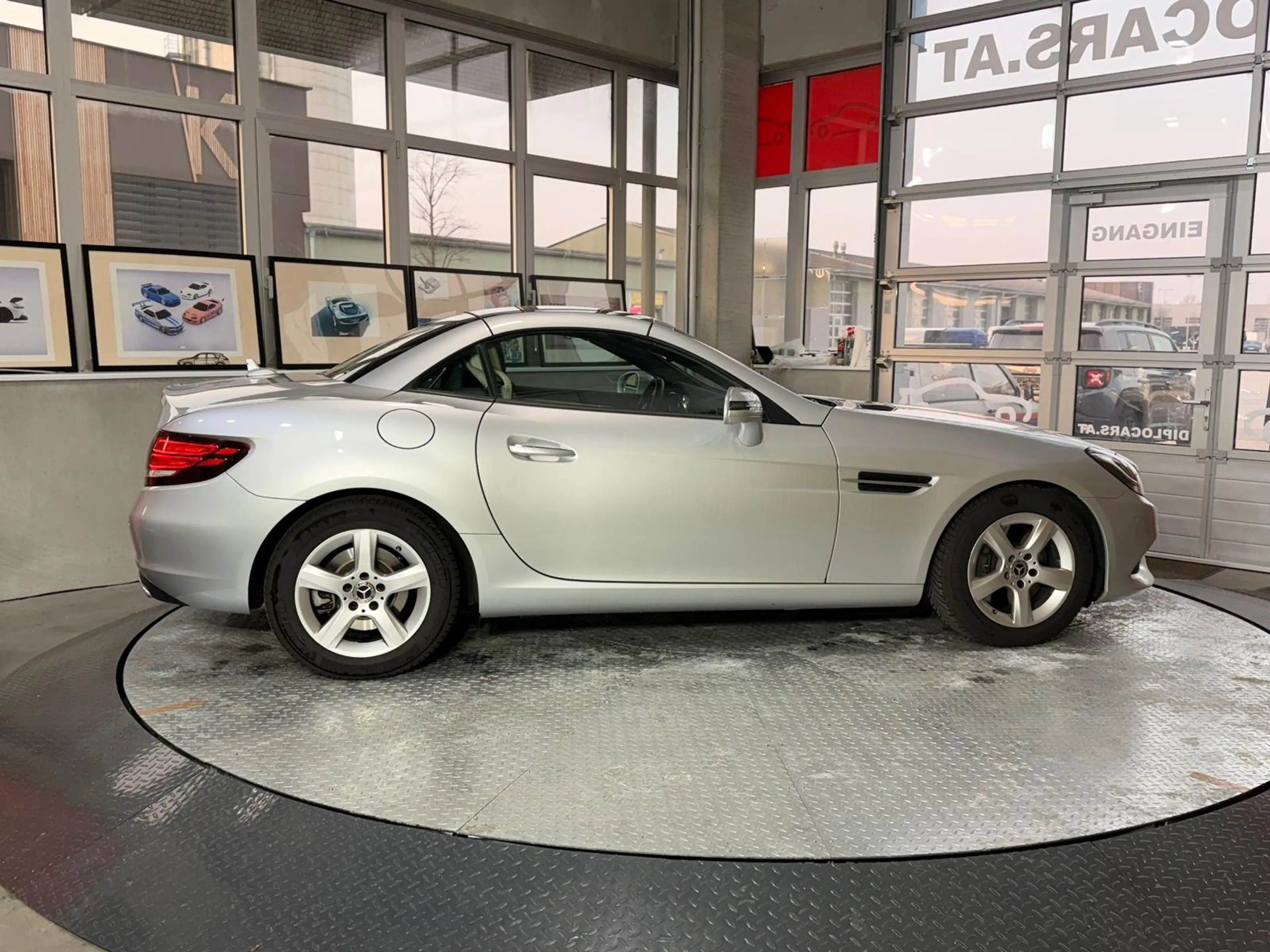 Mercedes-Benz SLC 200 SLC 200 9.000km! — photo 7