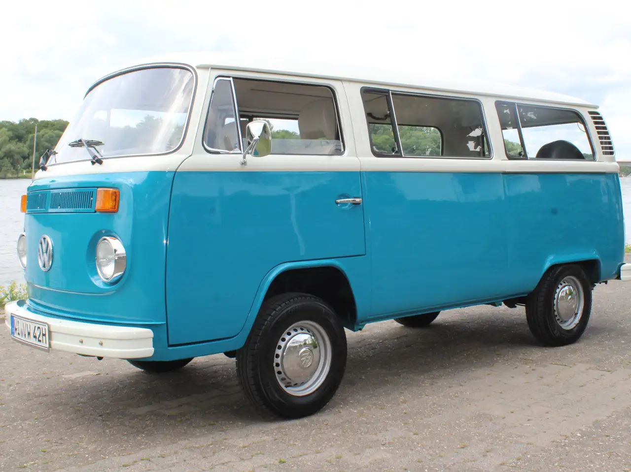Volkswagen T2
