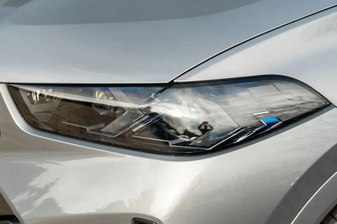 BMW X6 30d M SPORT.LUFTF.PANO.DR.ASS.H/K.360.22".AHK 8