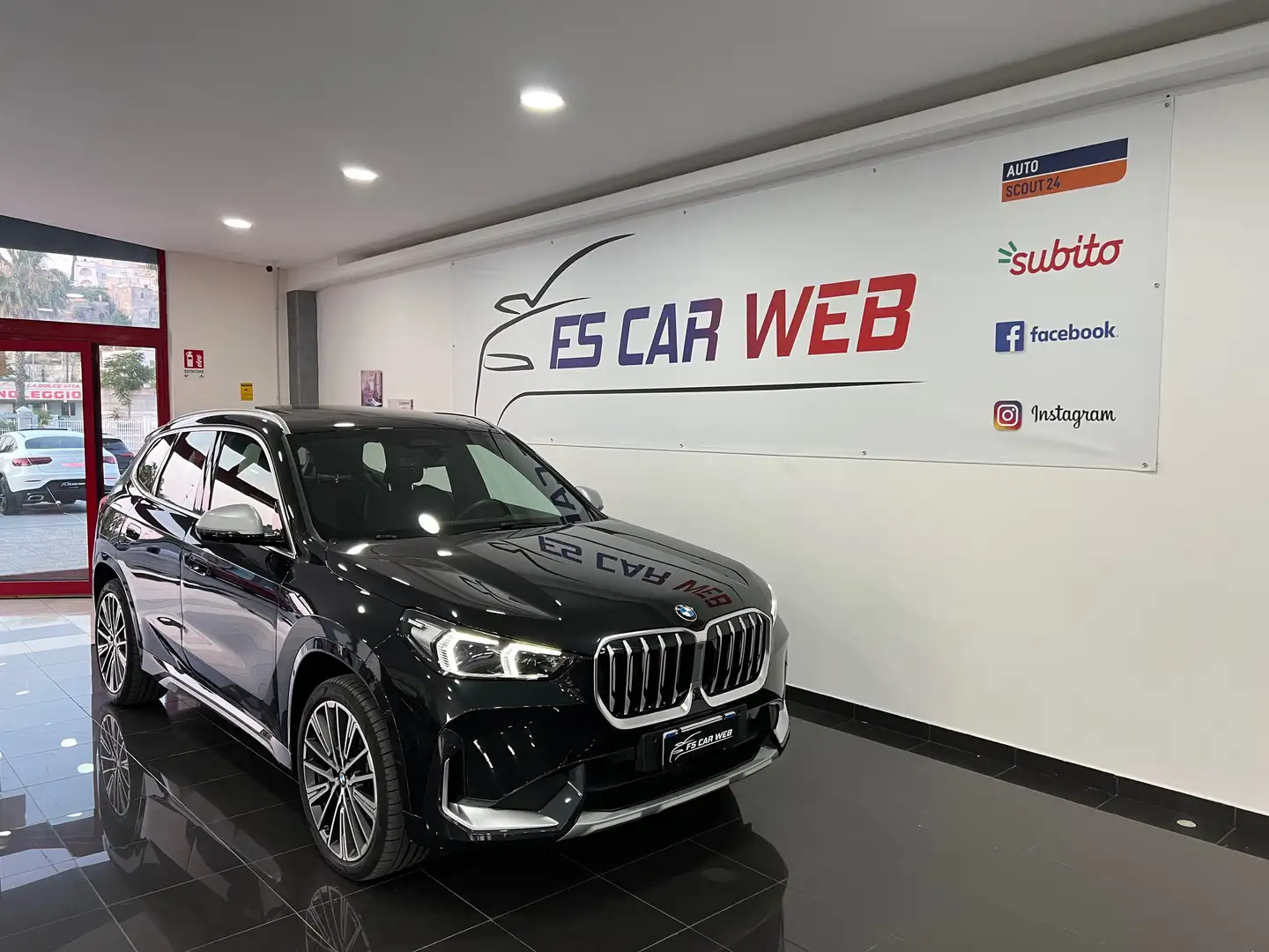 BMW X1 sdrive18d X-Line Edition Signature auto 150 cv Nero - 1
