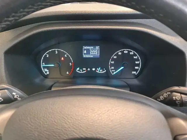 Ford Transit Custom view 10