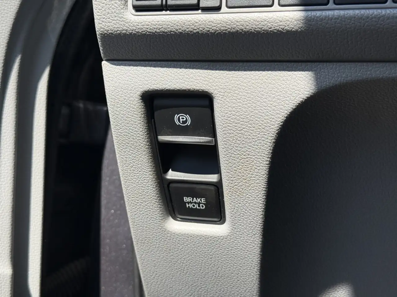 Honda Odyssey снимка Honda Odyssey
