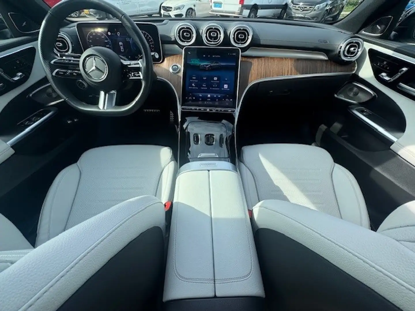 Mercedes-Benz C 300 e AMG Line I Panorama dak I Distronic + I 360° cam Blanc - 2