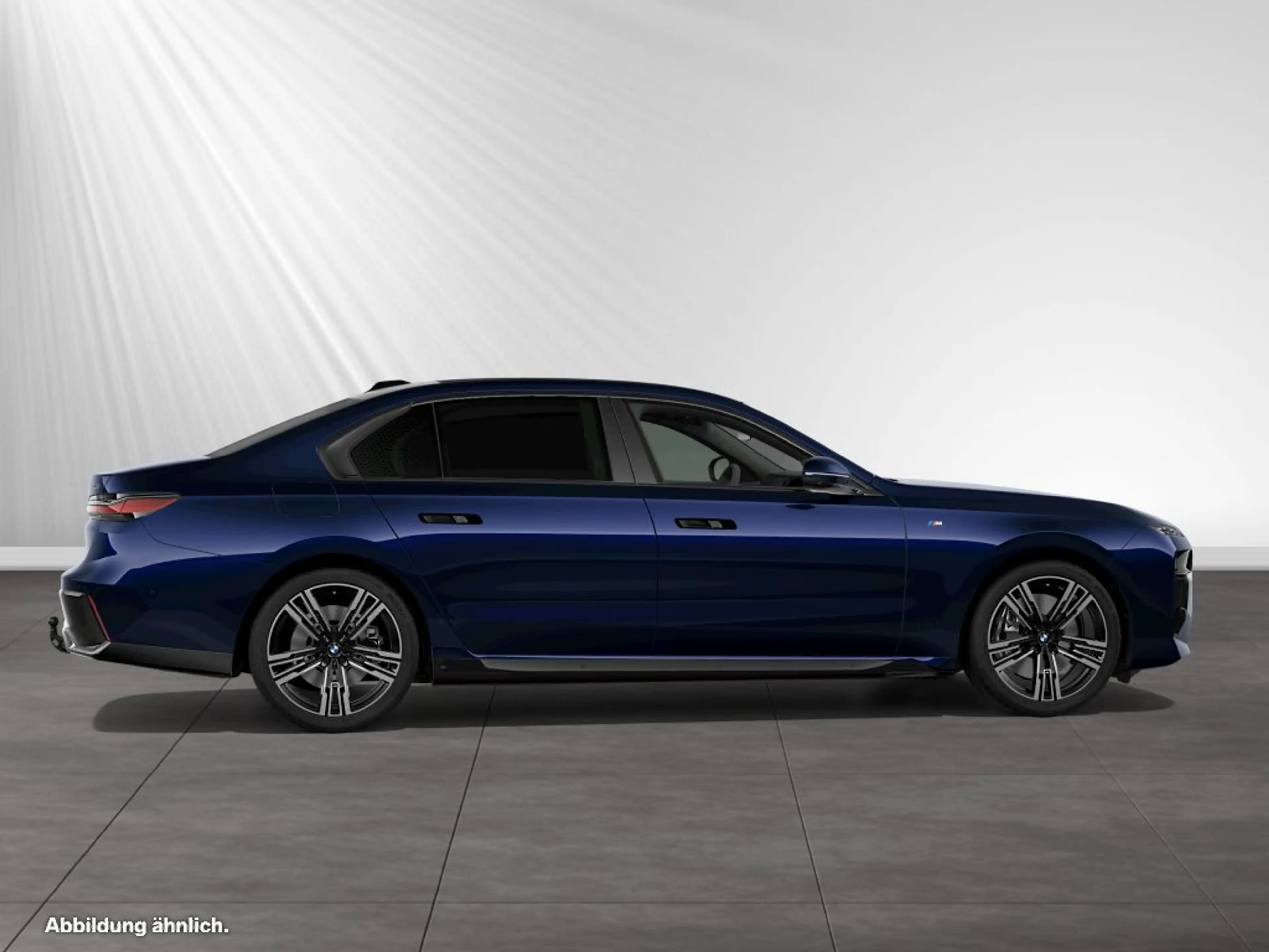 BMW 750 e xDrive M Sport|AHK|Fond-Entertainment — photo 11