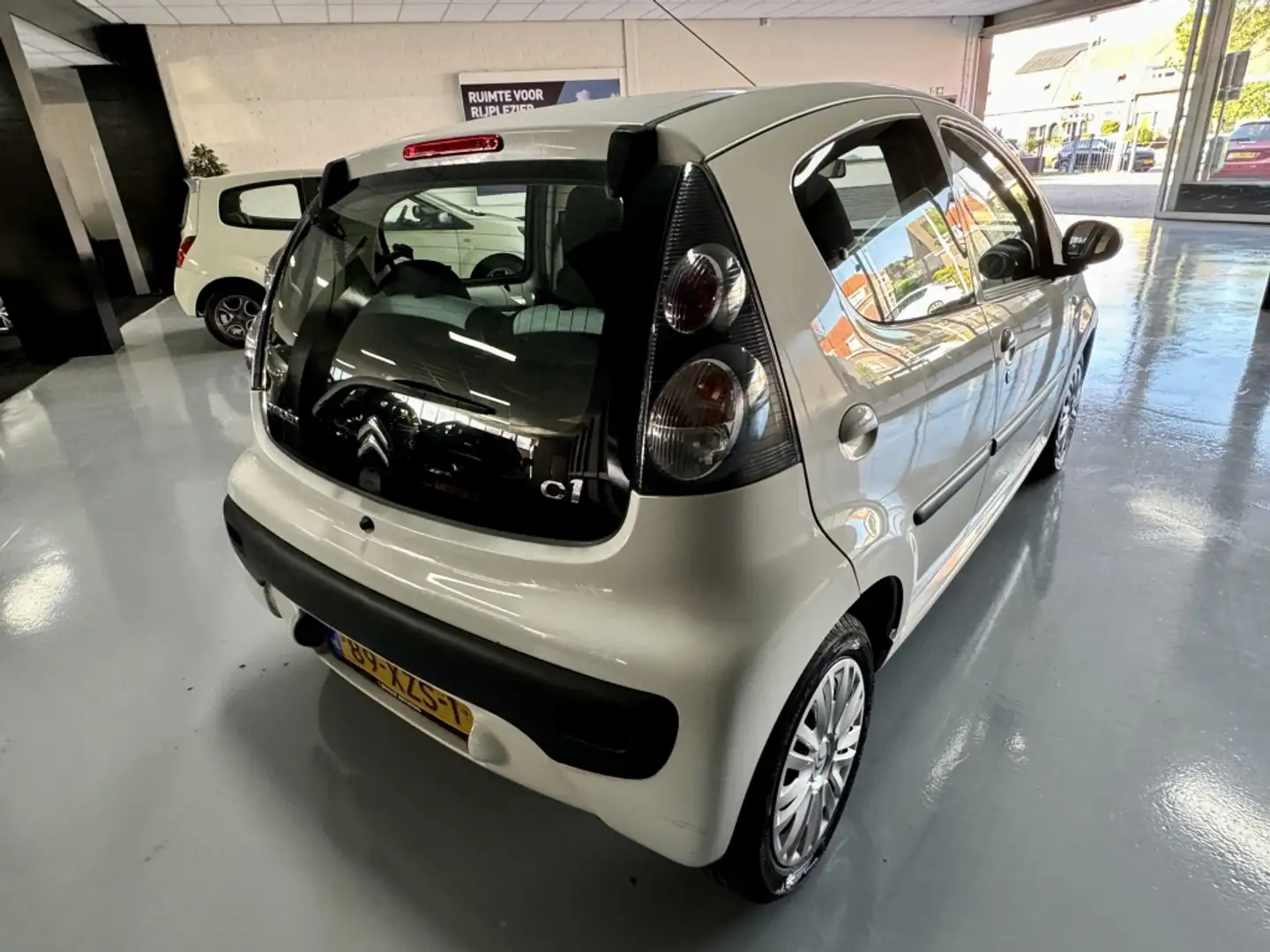 Citroen C1 1.0 Collection Airco Elek-R Bluetooth Nap VERKOCHT Wit - 2