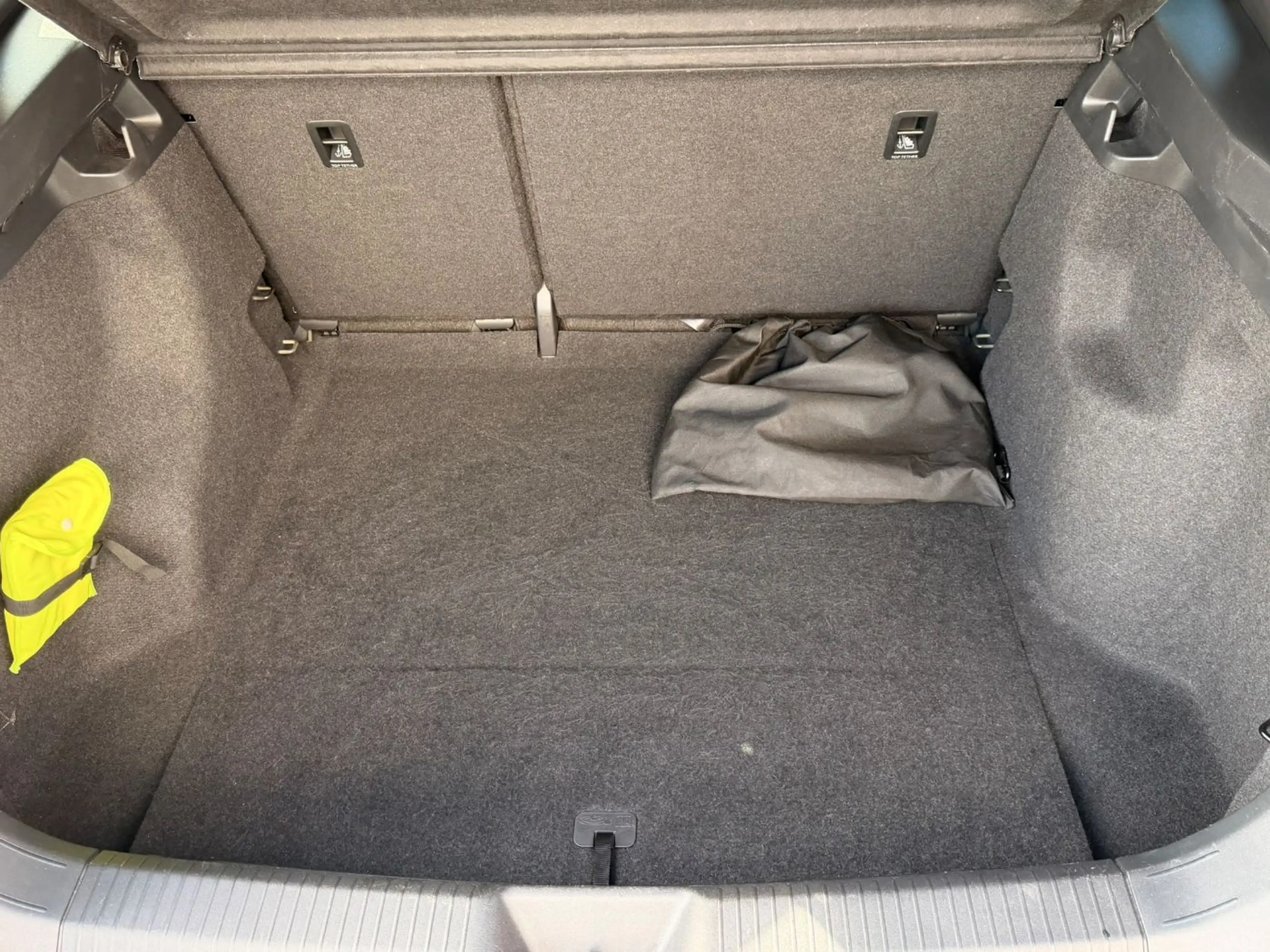 Volkswagen ID.4 Pure W ACC+LED+Navi+SHZ+2xKlima+KlimaA+PDC — photo 8