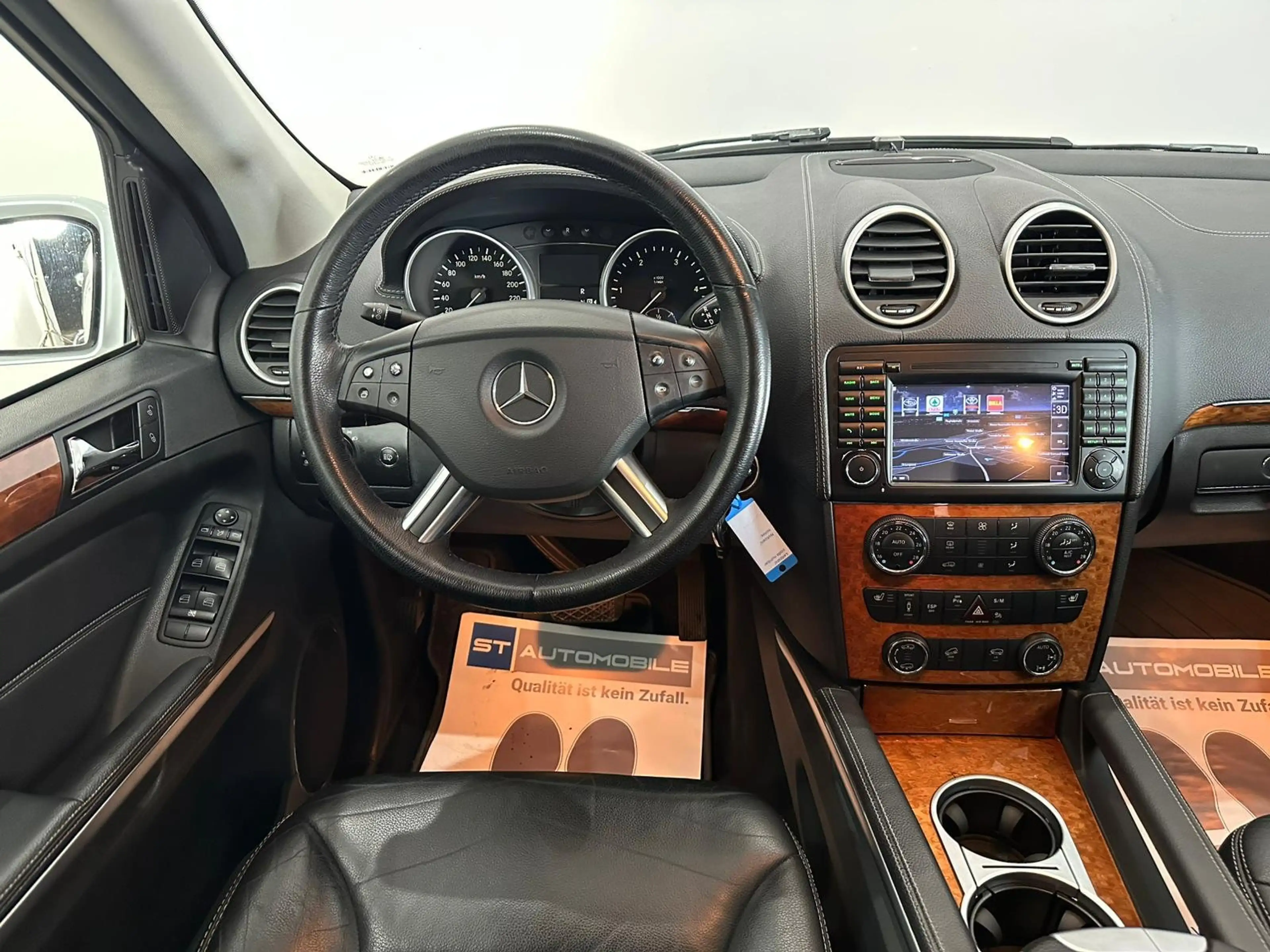 Mercedes-Benz GL 320 CDI 4Matic Aut. // NAVI // SITZHEIZUNG // LEDER — photo 9