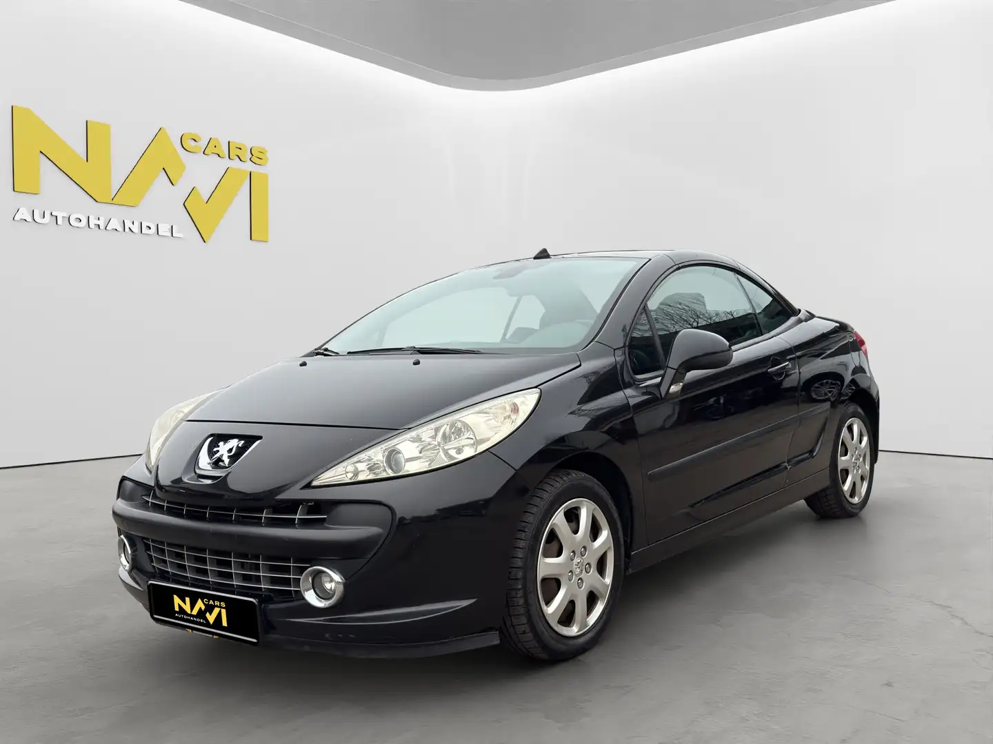 Peugeot 207 207 CC Active 1,6 16V Active Schwarz - 1