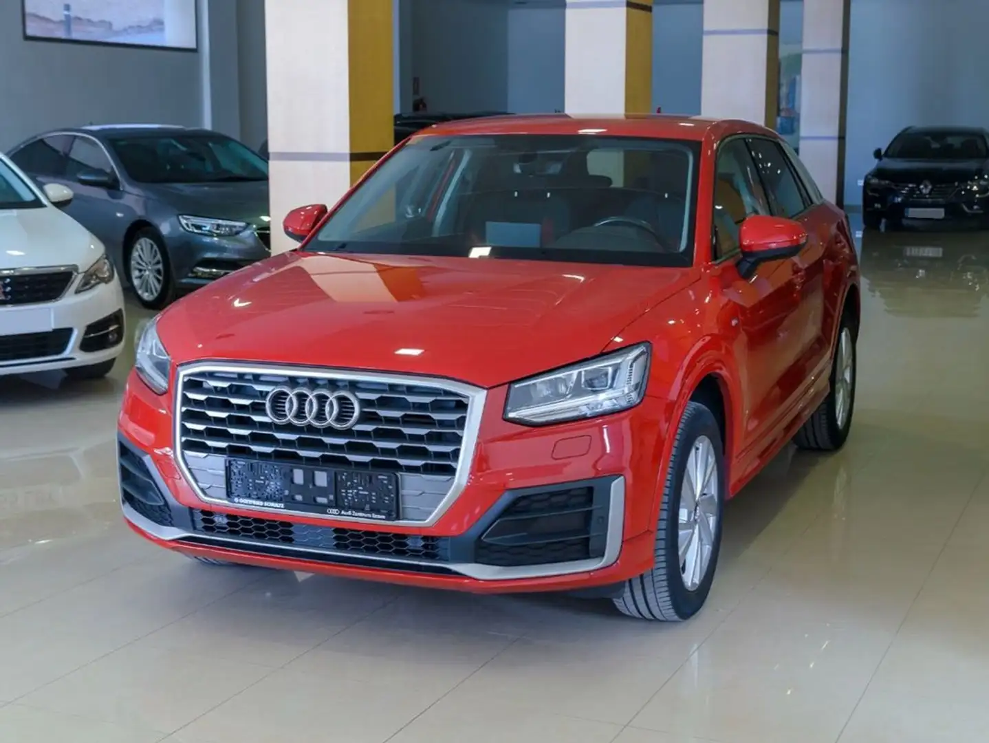 Audi Q2 1.4 TFSI COD Sport edition 110kW Rojo - 1