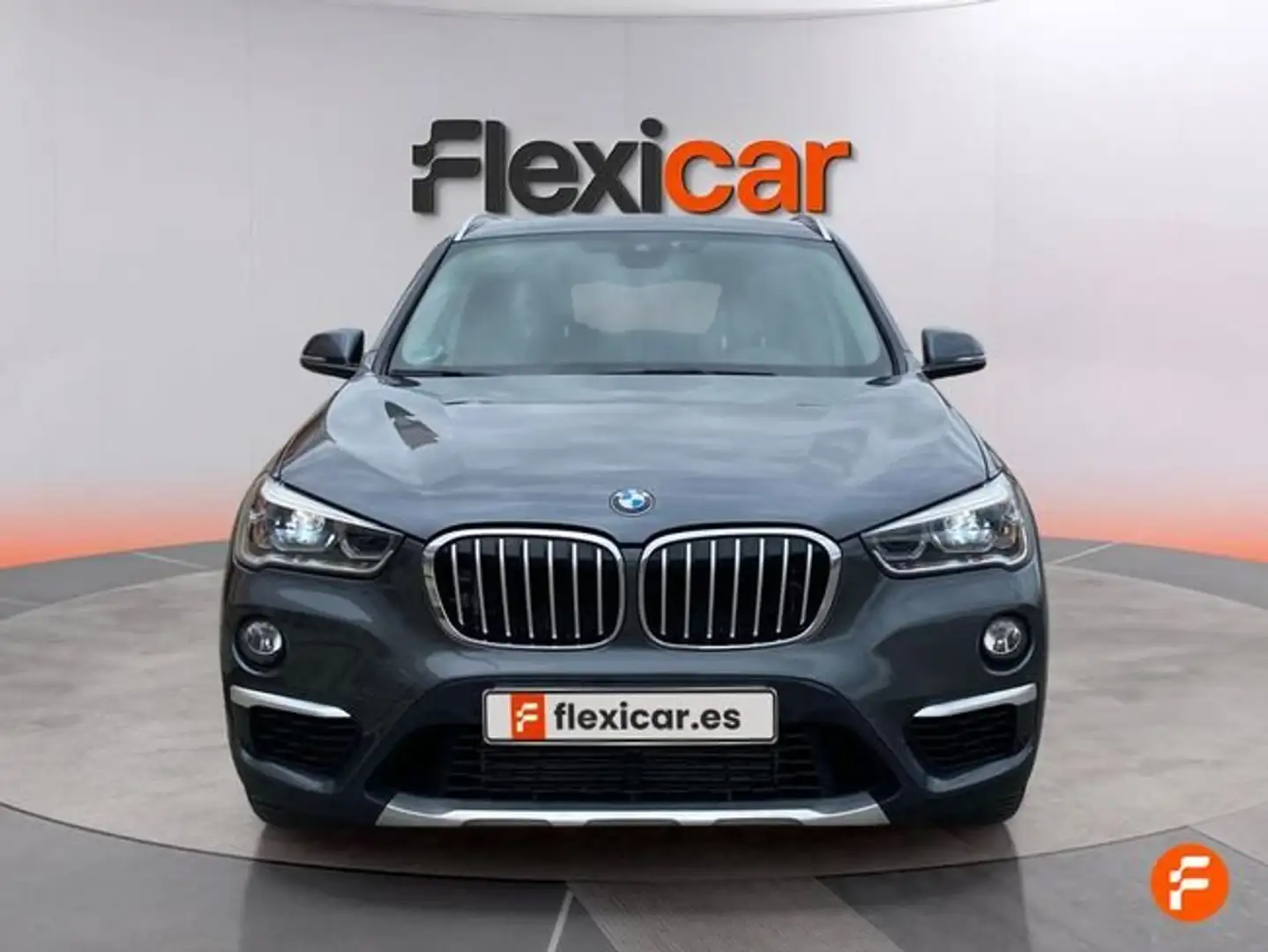BMW X1 xDrive 25iA Gris - 2