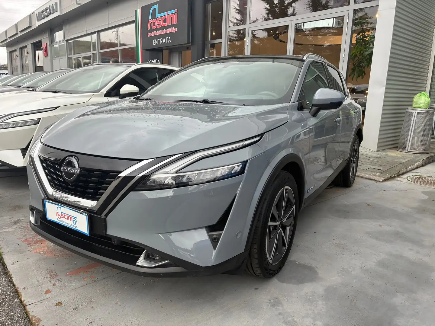 Nissan Qashqai 1.5 HEV e-Power Tekna Auto Grau - 1
