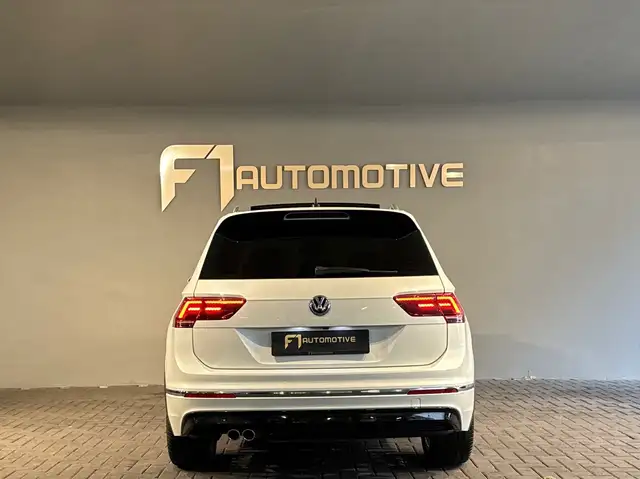 Volkswagen Tiguan view 11