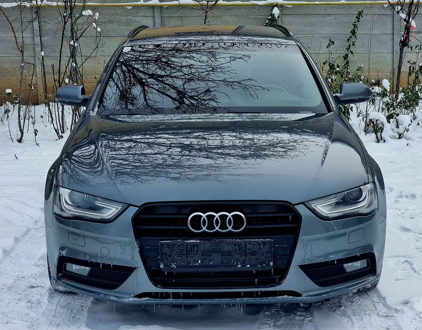Audi A4 Avant 2.0 TDI DPF multitronic S line Sportpaket - 1