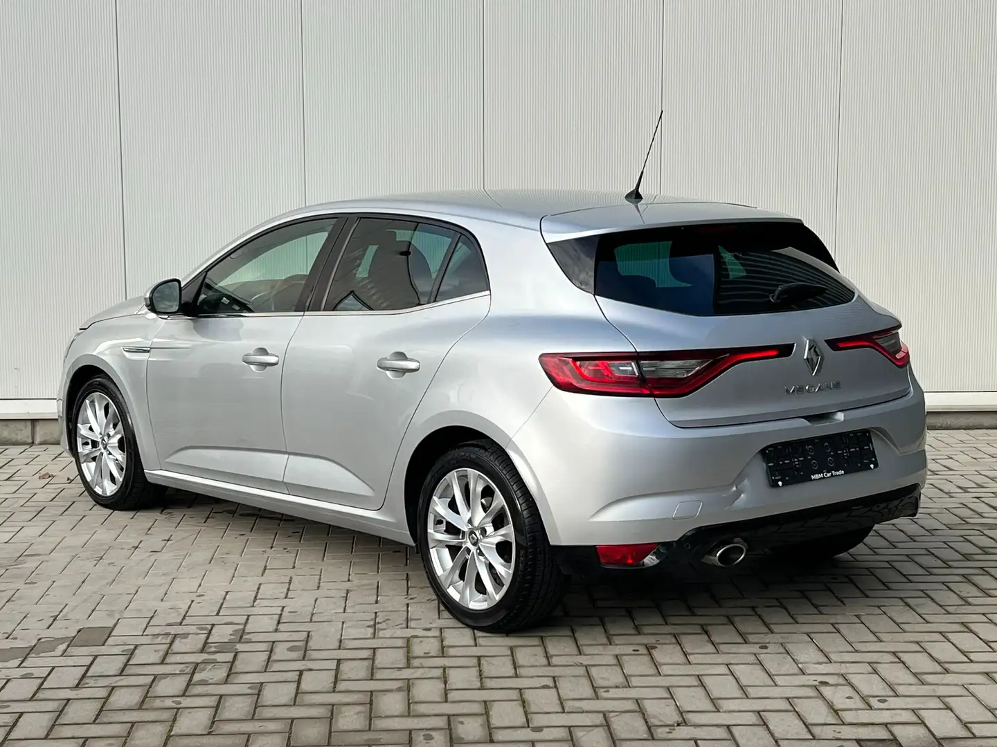 Renault Megane ✅1.5 dCi GARANTIE Automaat Keyless Navi Sport Argent - 2