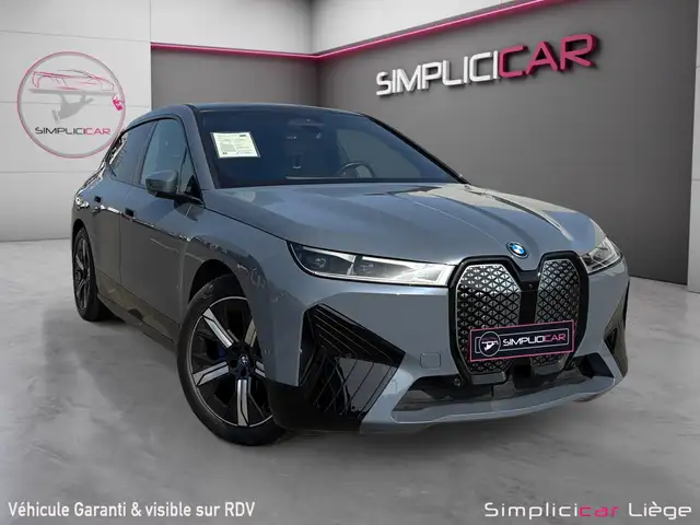 BMW iX iX 76.6 kWh xDrive40