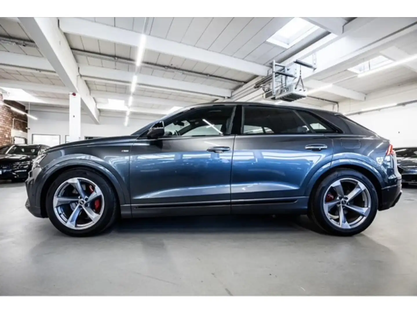 Audi Q8 Quattro 3.0 60 TFSI e - 462 - BVA Tiptronic  Compétition PHASE 1 Bleu - 1