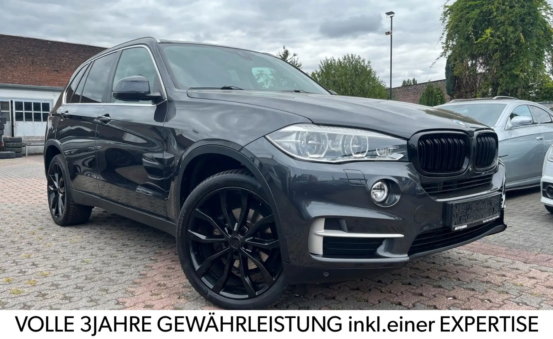 BMW X5 25D NAVI-AUTOMA-LEDER-AHK-KAMERA-HEAD UP- Gris - 1